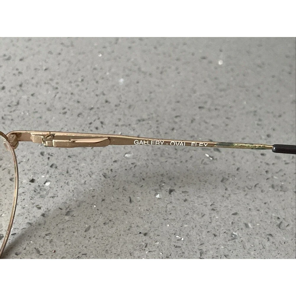Kenmark Gallery Oval Flex Eyeglasses FRAMES ONLY 51-20-140 gold full rim READ